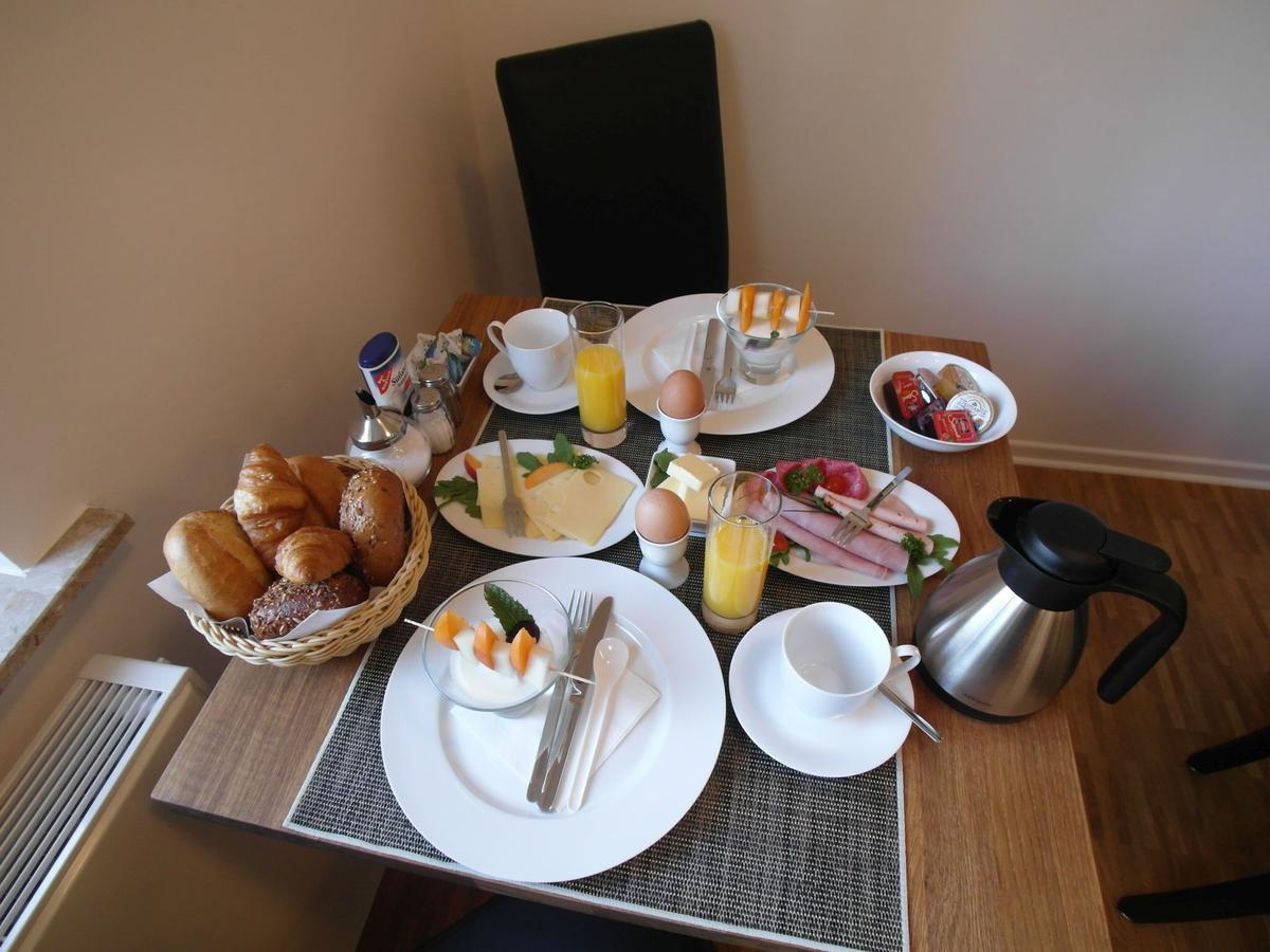 Bed & Breakfast Meerbusch Esterno foto